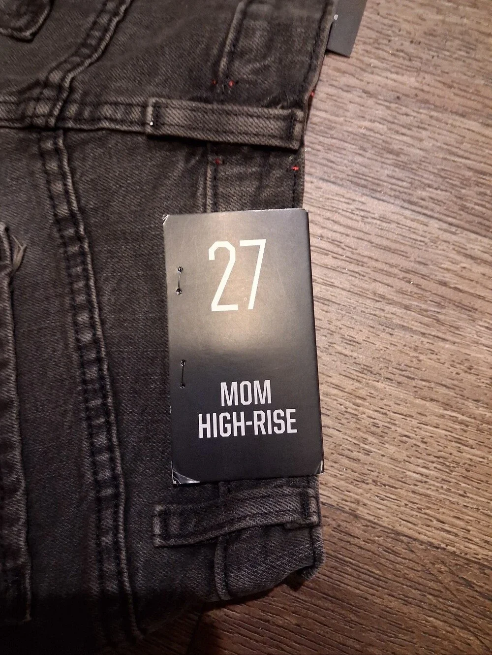 BDG Mom Highrise Shorts Button Fly Womens Size 27 Black.